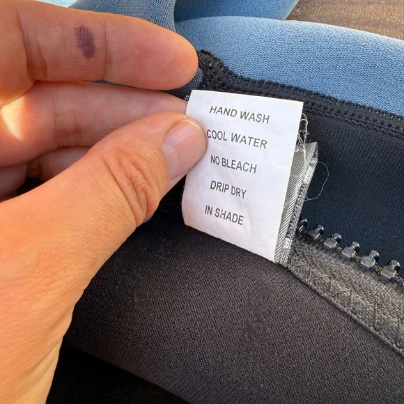 Body Glove Women’s Wet Suit - Picture 8 of 10